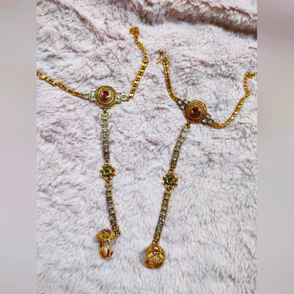 Ring bracelet - Picture 1 of 3